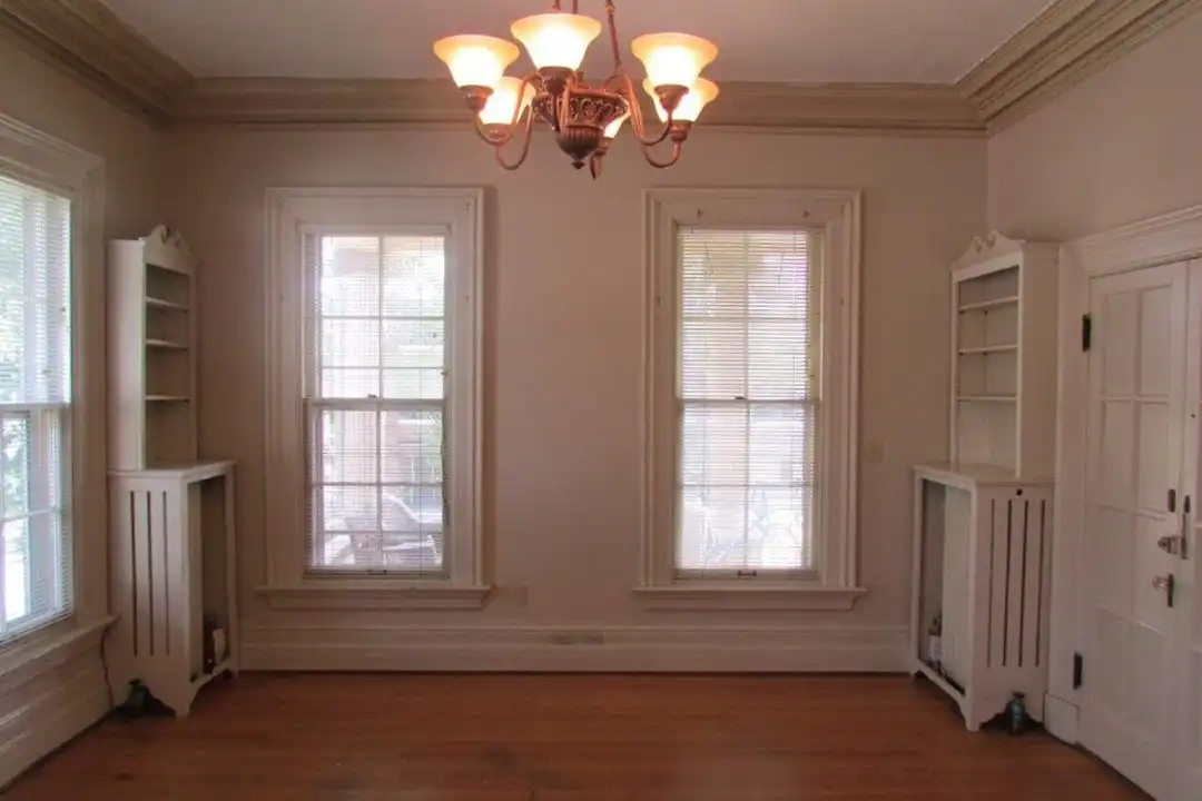 116 E Gorham St unit 101 - View 2