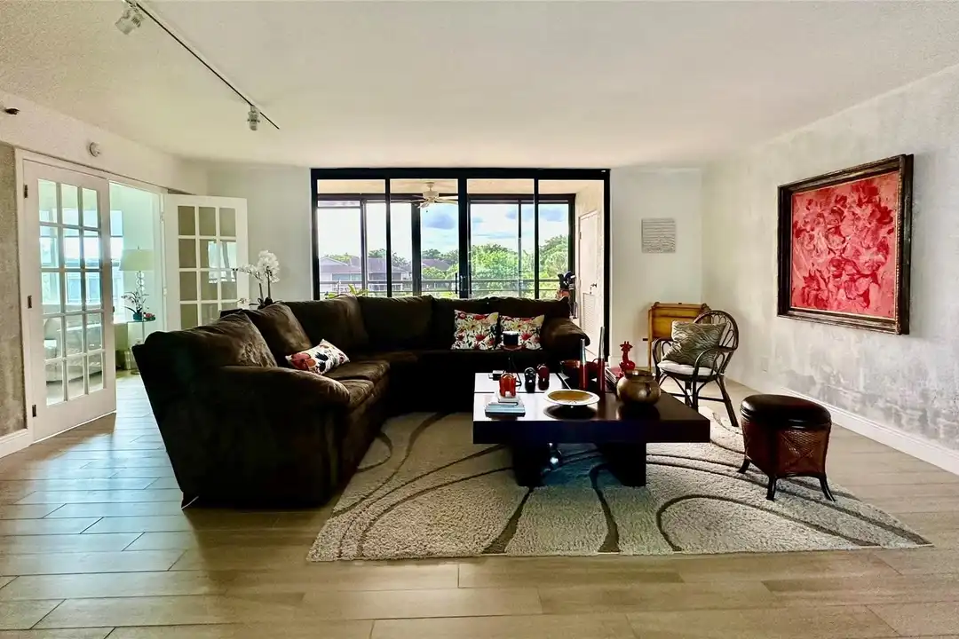 7582 Regency Lake Dr - View 2