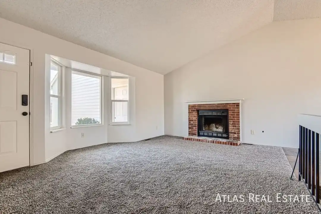 7790 Belford Dr - View 3