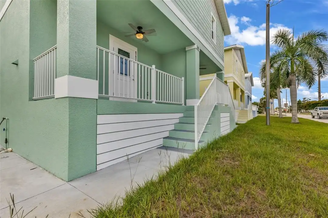 309 E Virginia Ave - View 4