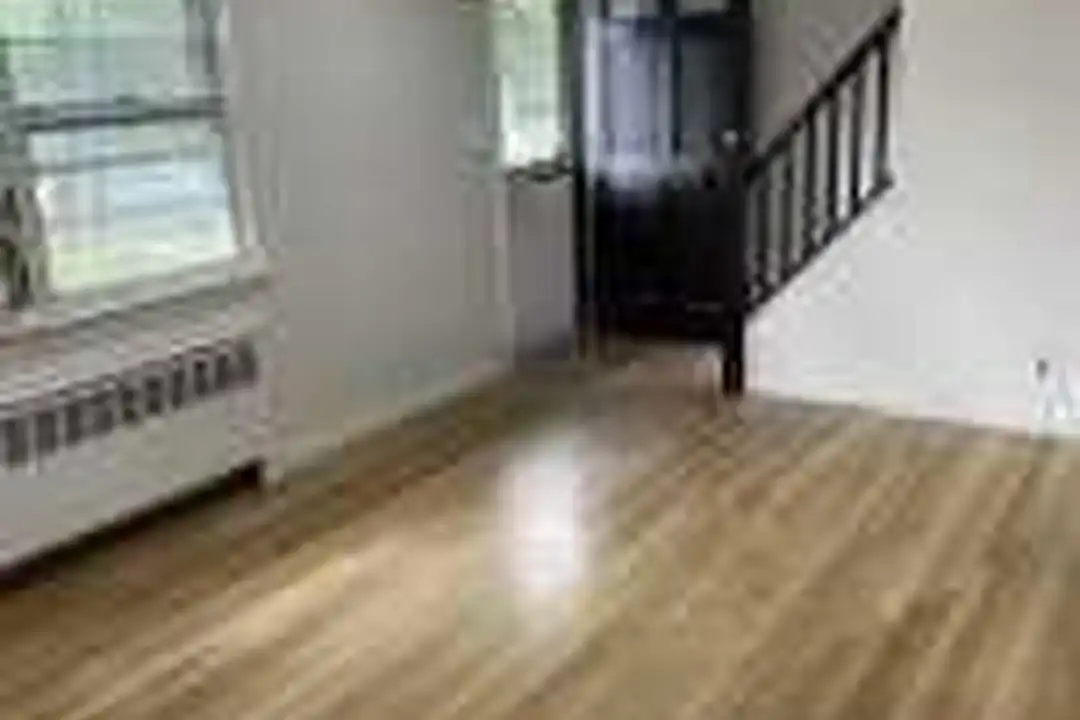 743 Newcomb Rd - View 5