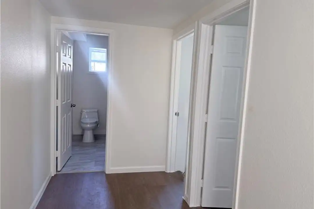 22480 Grand Ave unit C - View 5