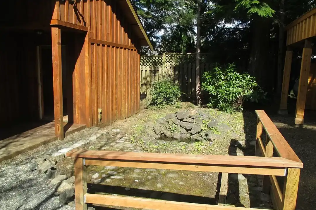 230 E Stavis Rd - View 6