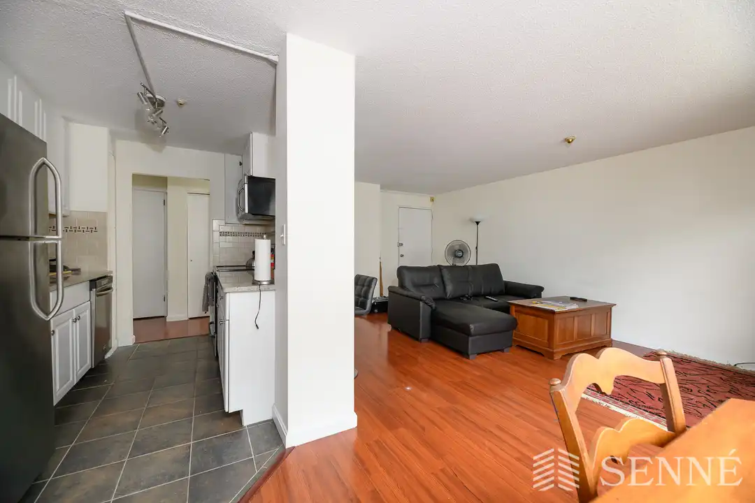 45 Trowbridge St unit 4C - View 3