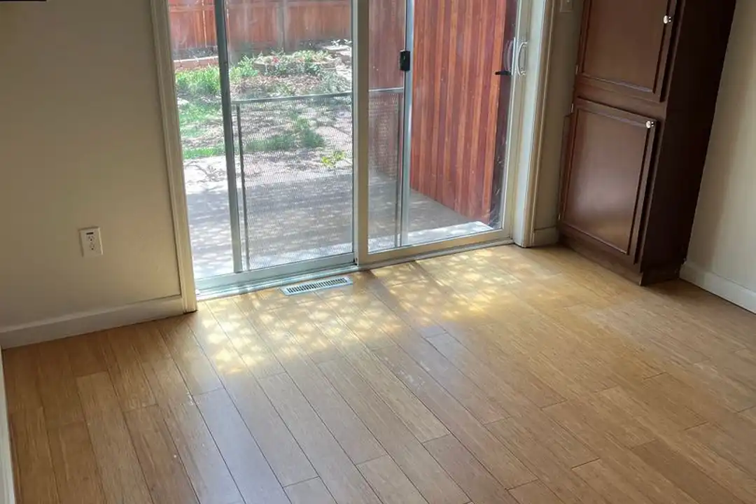 332 S Carr Ave W - View 6