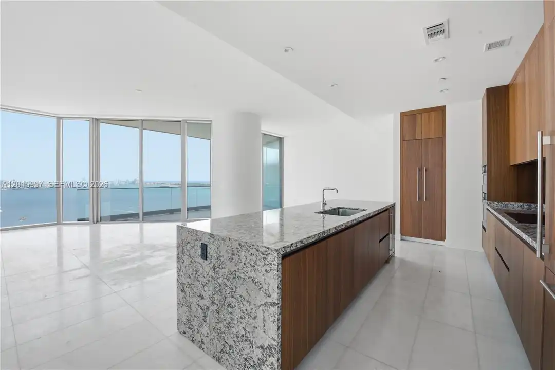 175 SE 25th Rd unit 3104 - View 2