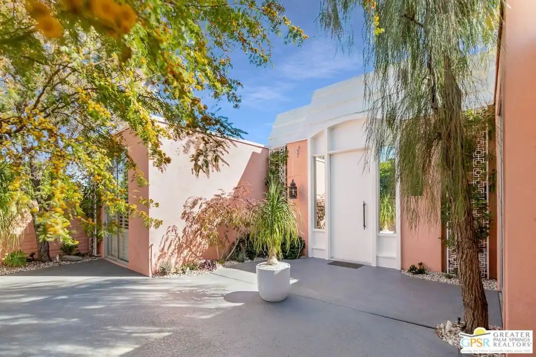 47075 Marrakesh Dr - View 5