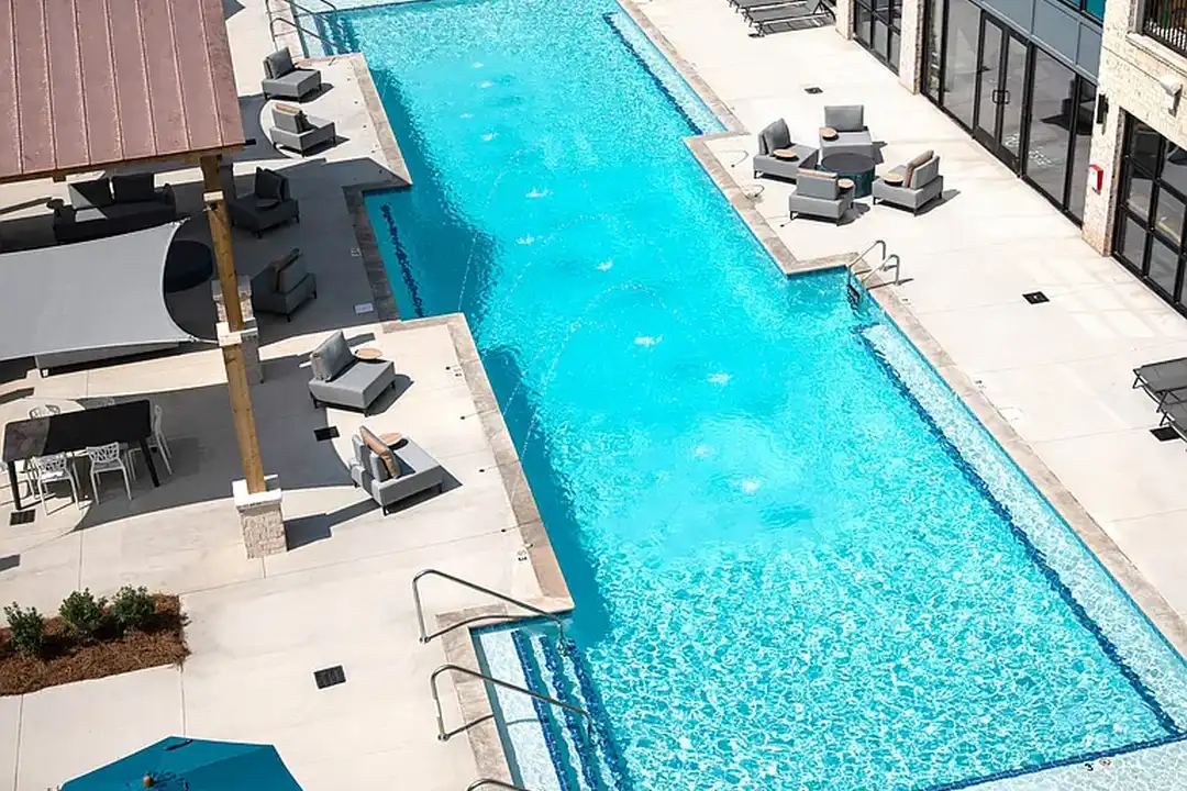 One Riverside Apartments - 950 Riverside Dr - Chattanooga, TN | Rent.