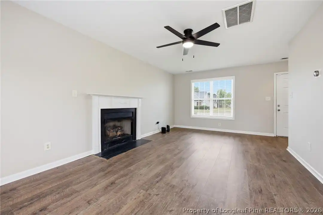 2219 Gray Goose Loop - More