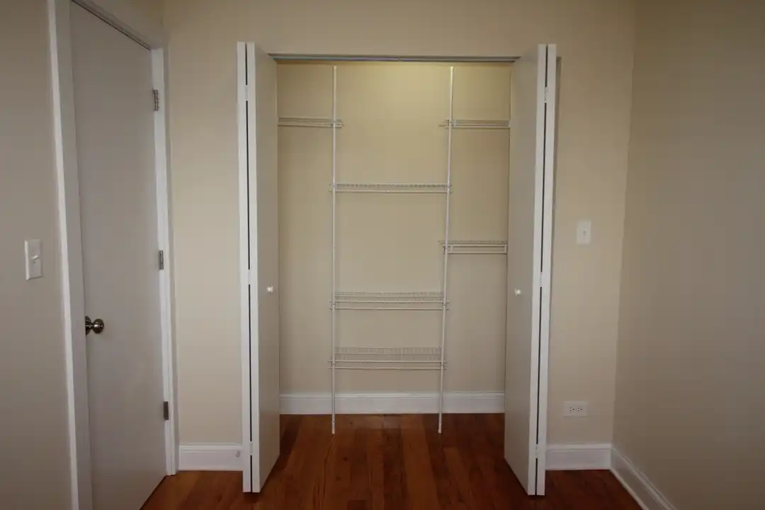 2450 W Augusta Blvd unit 1 - View 5