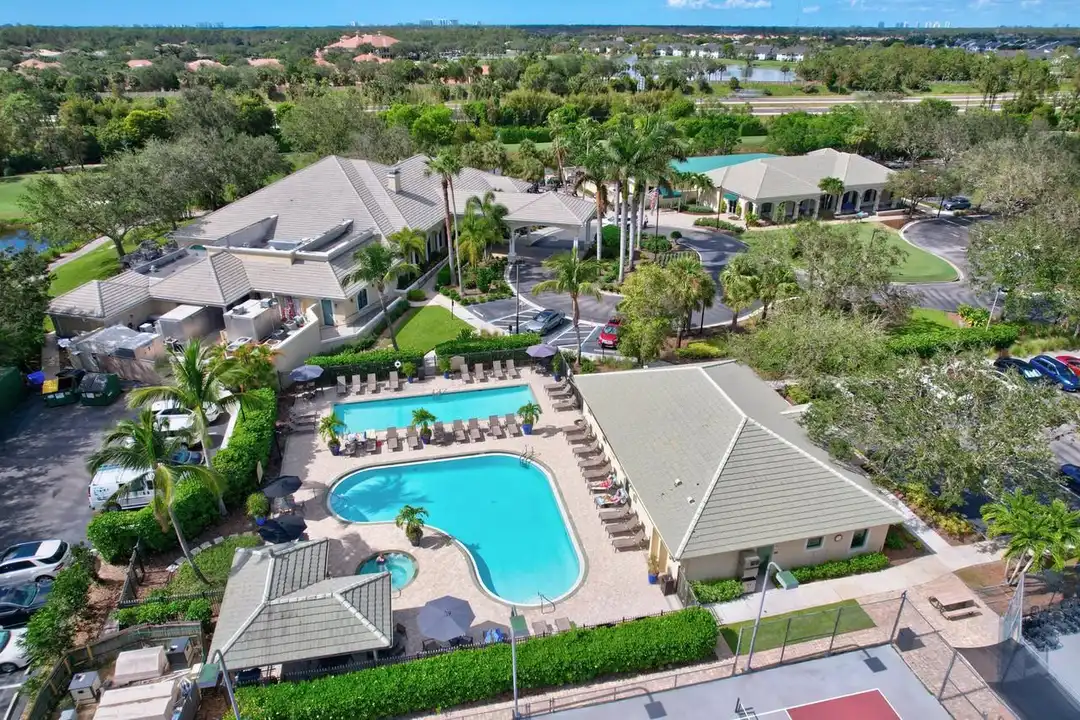 2845 Cypress Trace Cir unit 1049714P - More