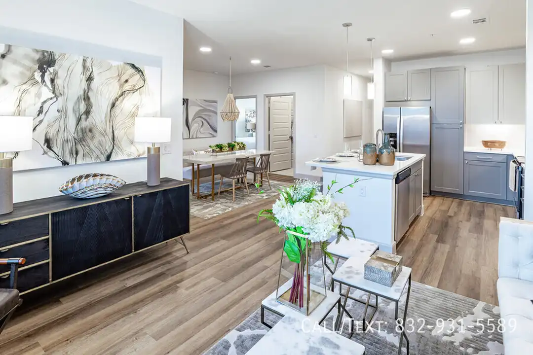10820 Greenhouse Rd - View 6