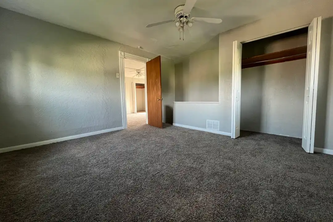 218 Mary St - View 4