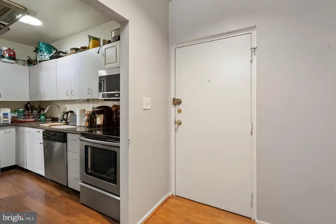 1844 Columbia Rd NW unit 104 - View 4