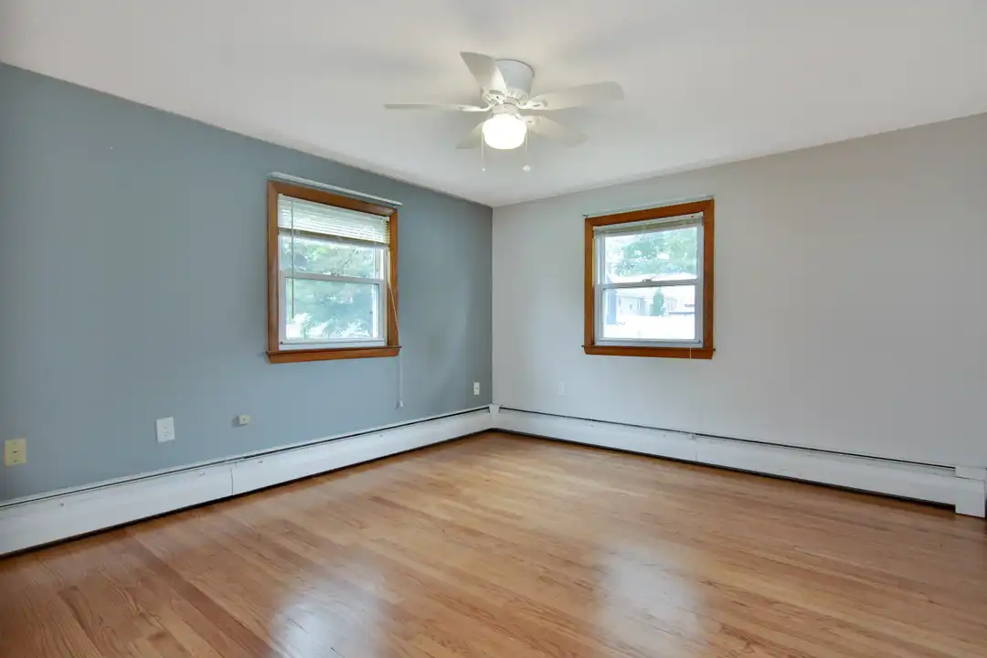 3 Durso Ave – photo 1 of 11