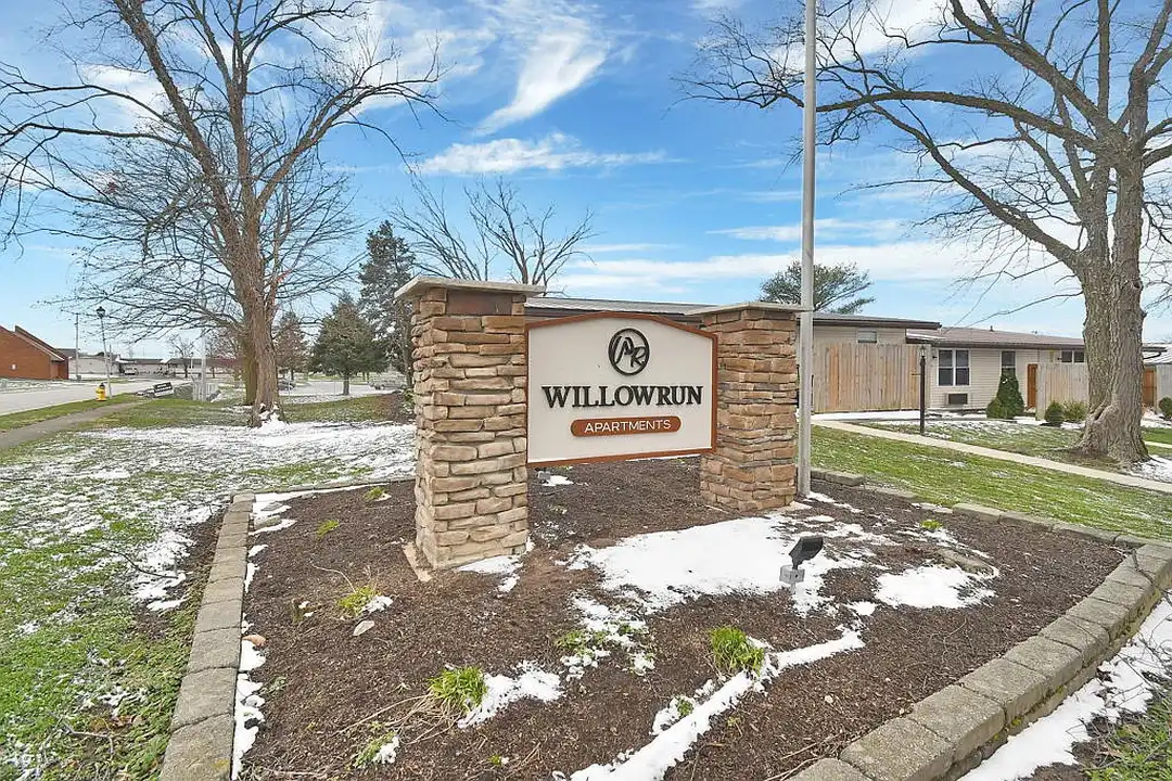 Willow Run Apartments – photo 1 of 14