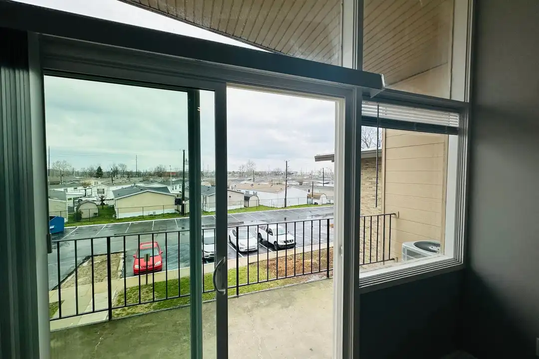 9030 S Eldorado Dr unit 9030-103 - View 2