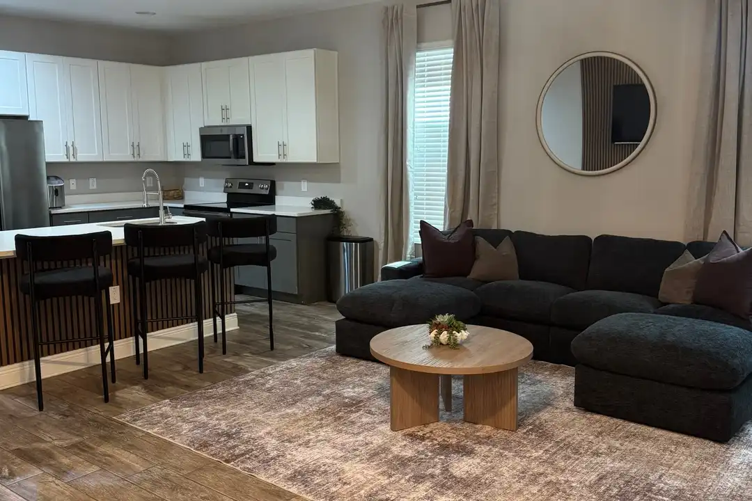 2126 W Spruce St – pohled 5