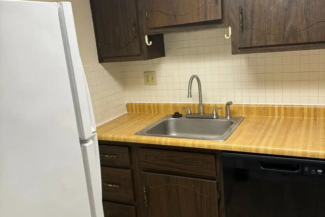 6215 Fifth Ave – photo 1