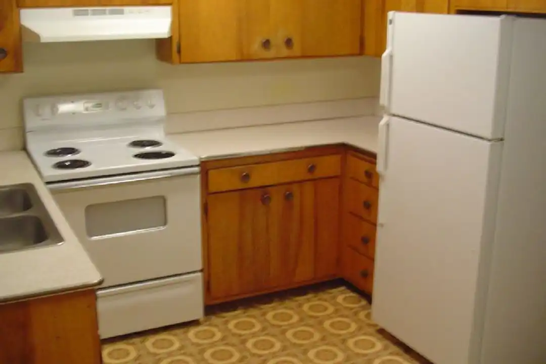 712 4th St unit 18 - View 4