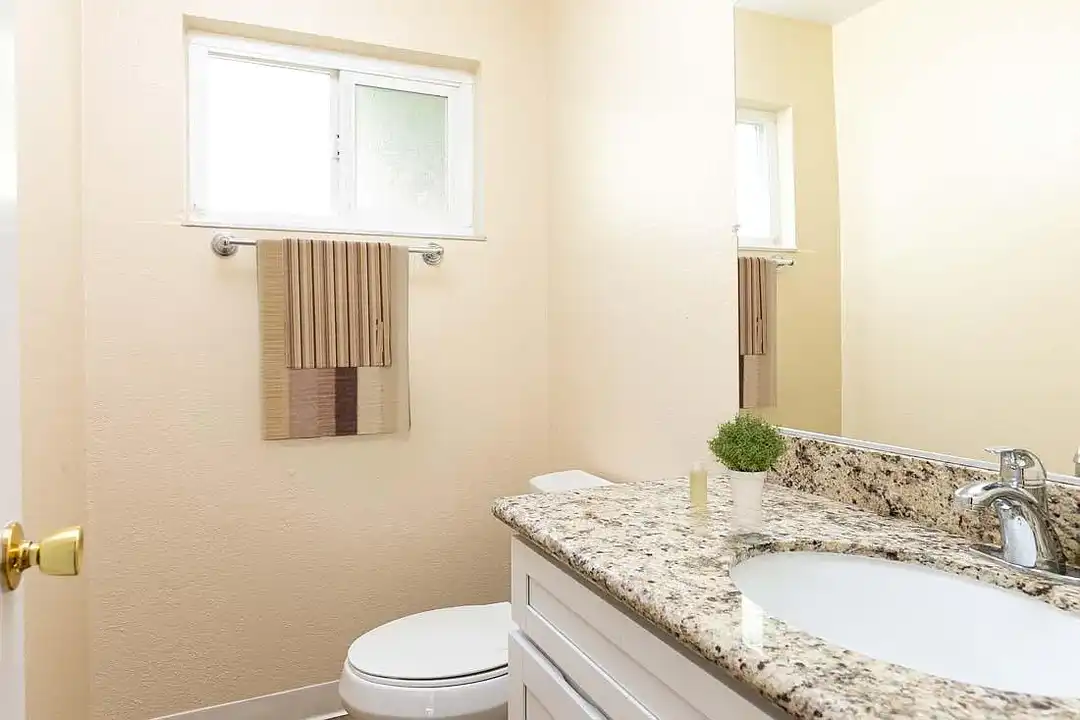 Dry Creek Apartments - More