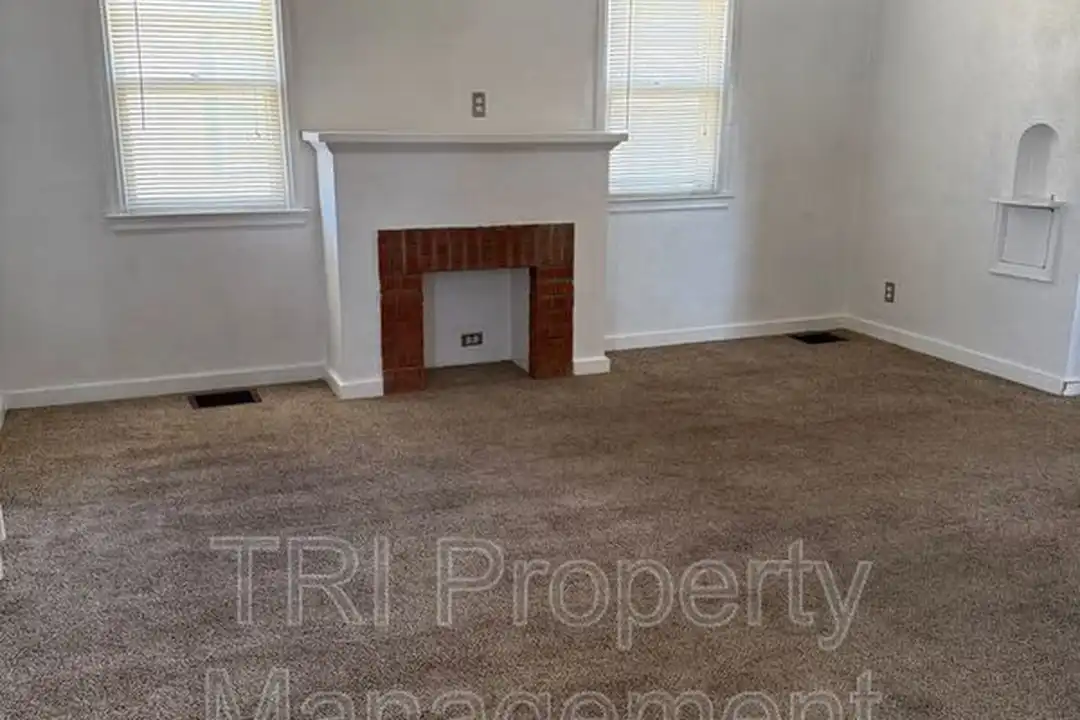 2224 9th Ave - View 2