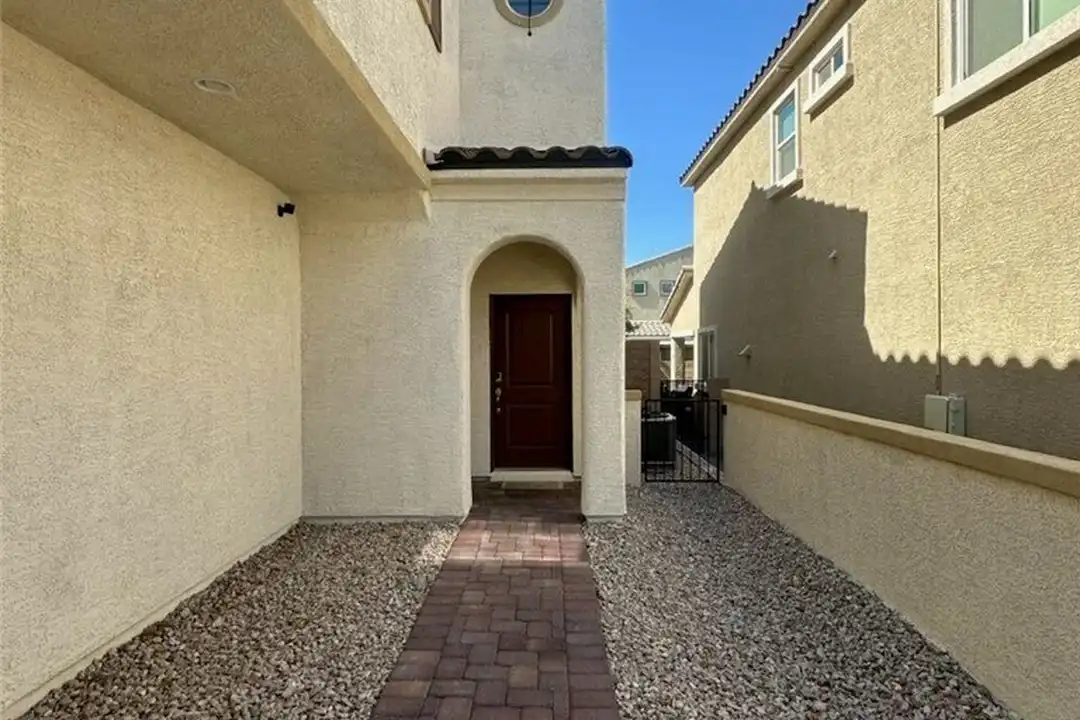 10474 Skye Night Ave - View 2
