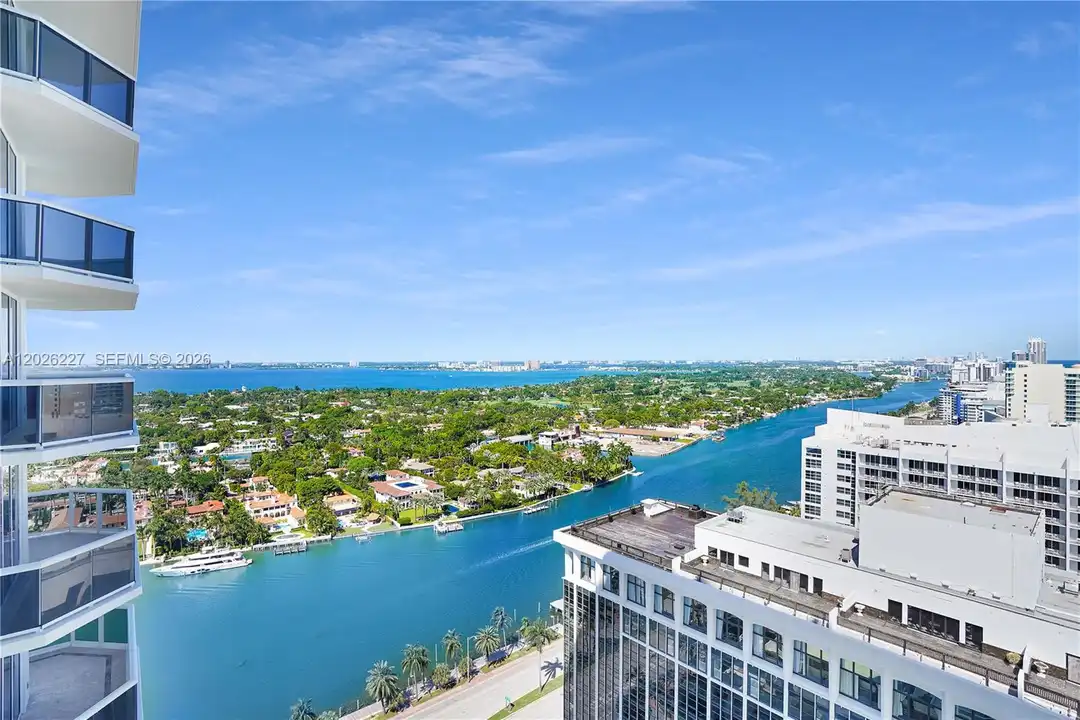 4779 Collins Ave unit 2908 - More
