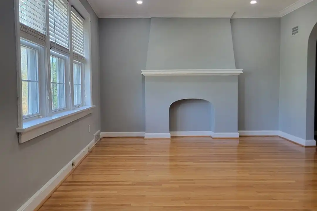 7230 W Park Ave unit 1FL – photo 1 of 7