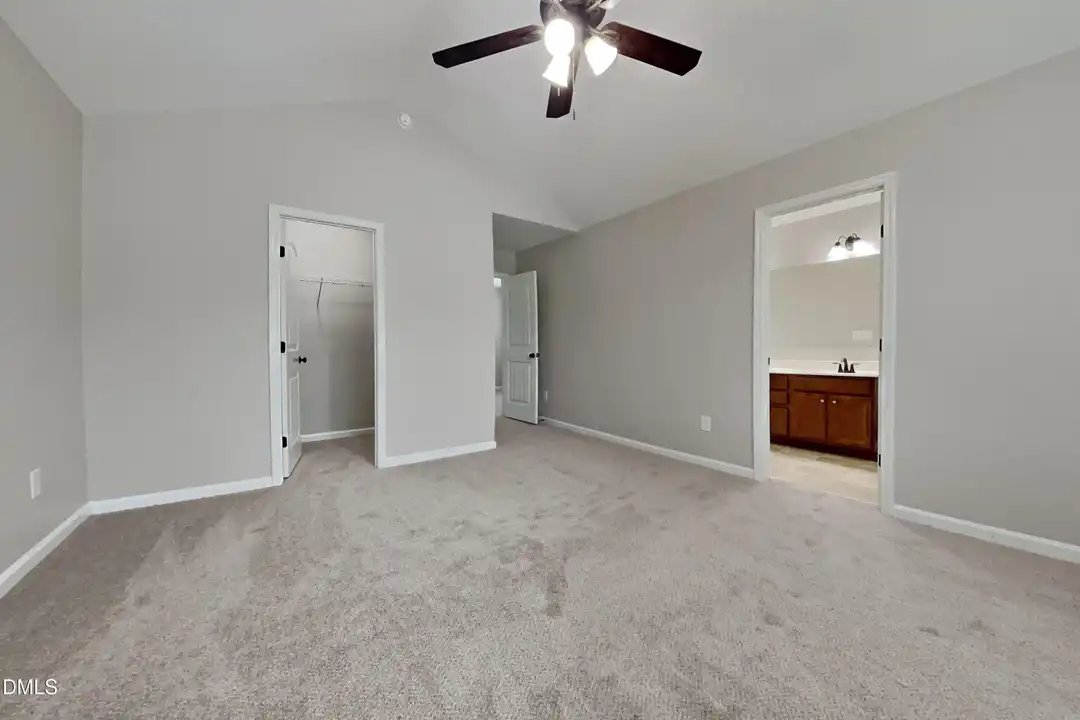 31 Burr Oak Cir - More