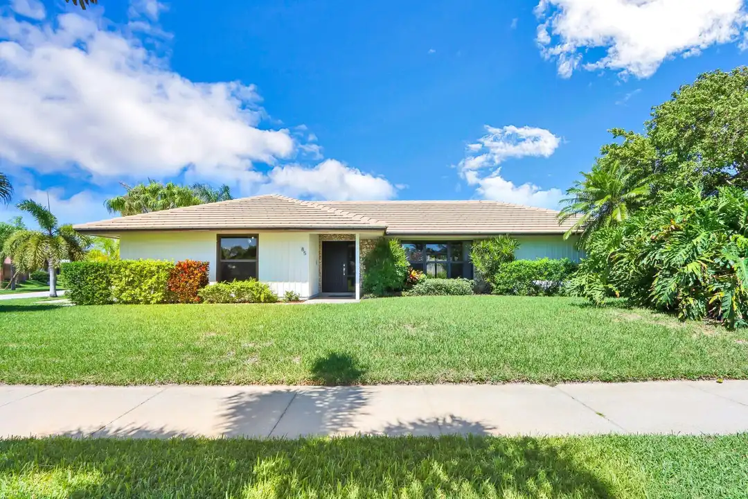 85 Hickory Hill Rd - View 2