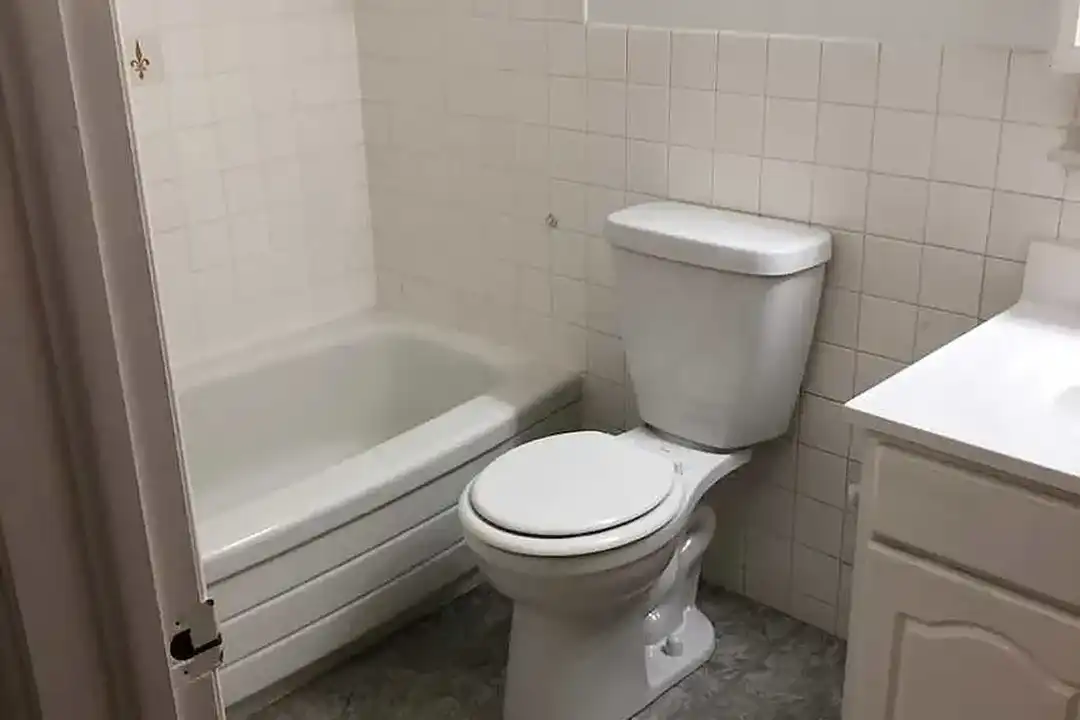 Blake House Apartments – photo 1