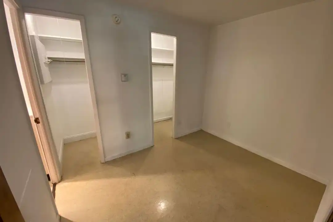 1472 Neil Ave unit 1490 E - View 5