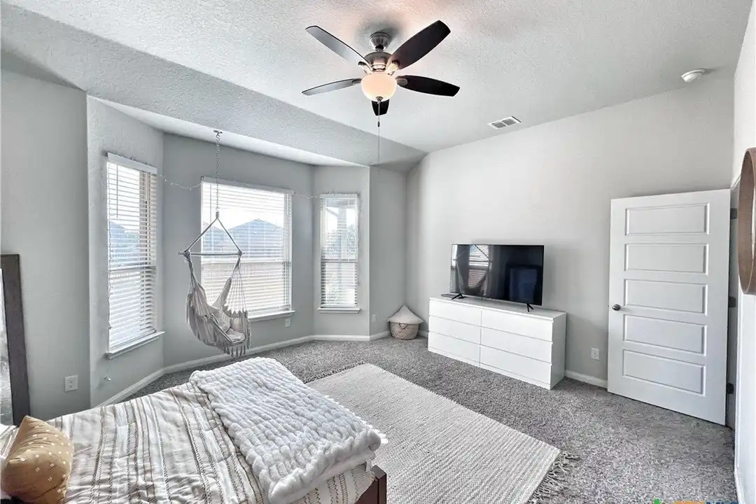 1224 Loma Rnch - View 4