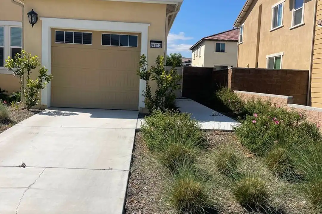 26389 Valencia Wy unit Unit 2 – photo 1