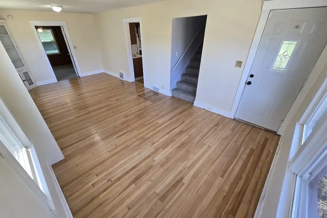 House in Rock Island - View 3