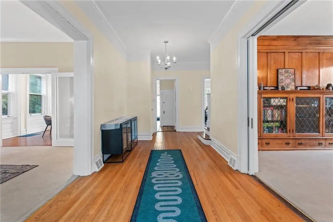 House in Pittsburgh - View 4