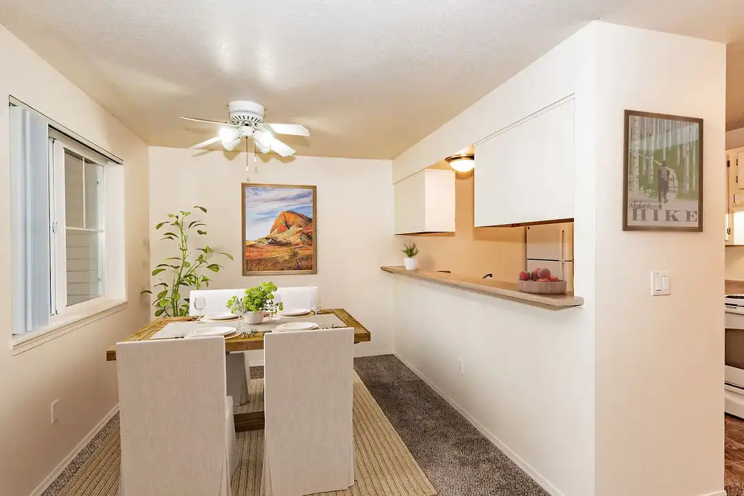 Apartment in Troutdale - More