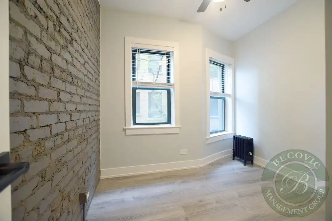 7736 N Eastlake Terrace unit 7742-1W - Tuilleadh