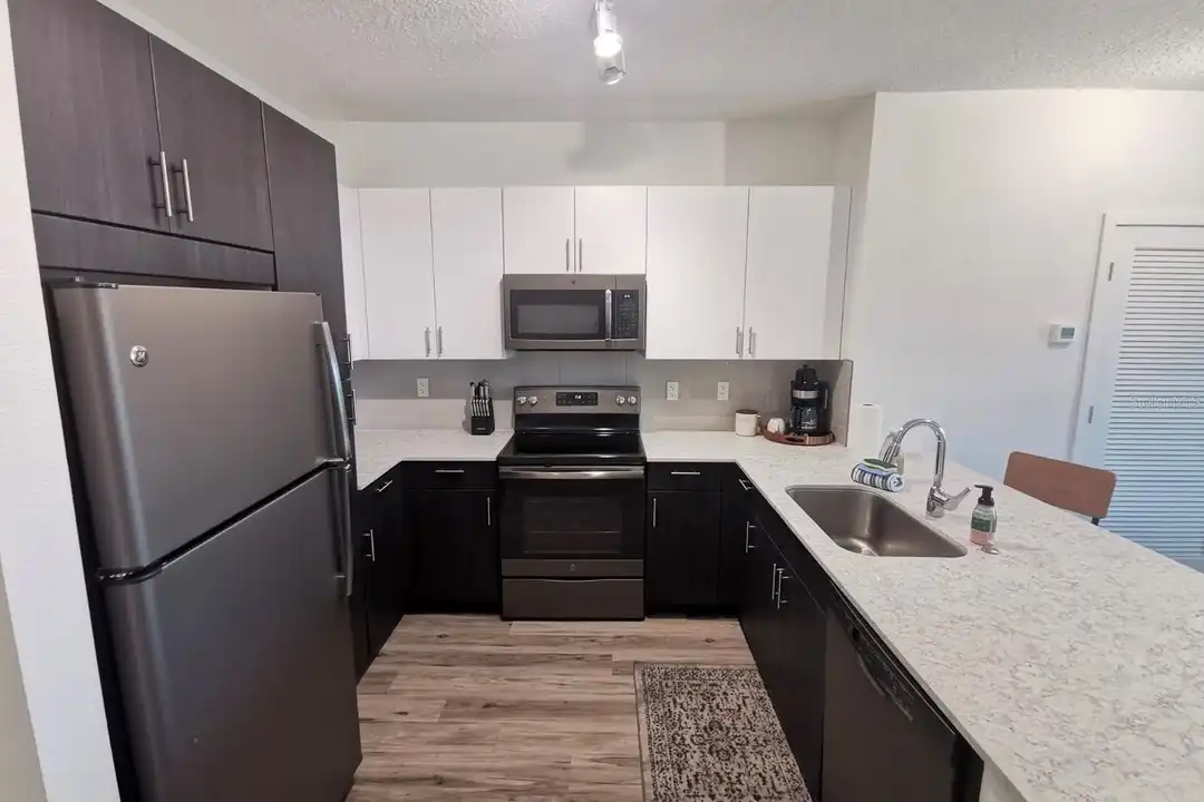 1659 2nd St #515 - View 5