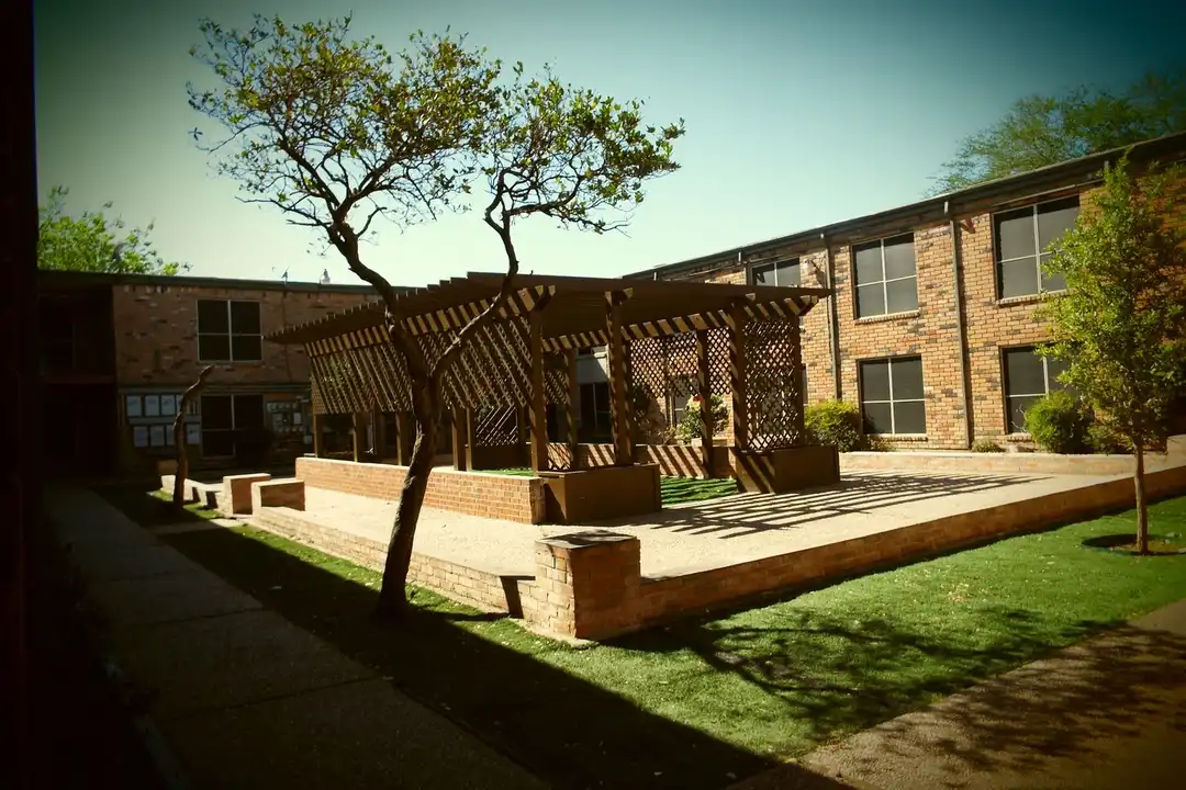 6655 Dashwood Dr unit 314 - More