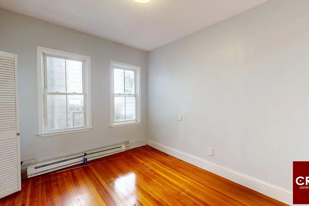 19 Chilcott Pl unit 1 – pohled 5