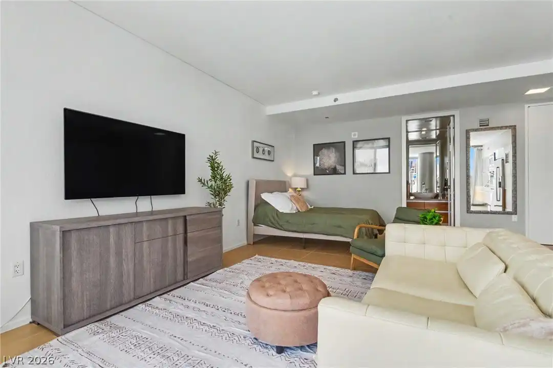 3726 S Las Vegas Blvd #2207 - View 6