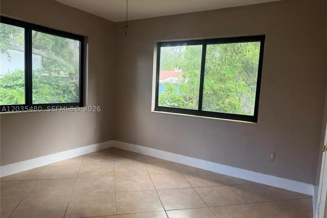 98 NE 71st St #3 - View 6