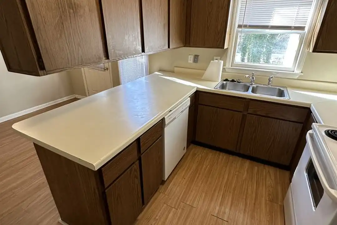 925 Hearthridge Ct unit B – pohled 4