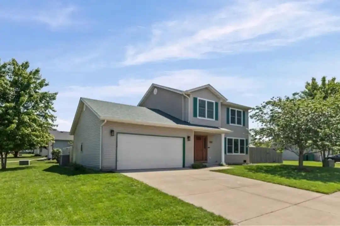 935 Natasha Cir – photo 1