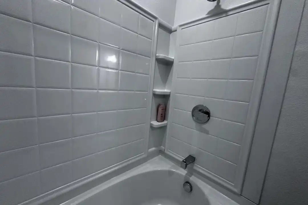2505 Capital Dr unit C-206 - View 5