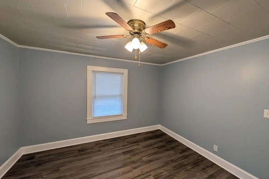 806 Cleveland Ave unit A - View 2