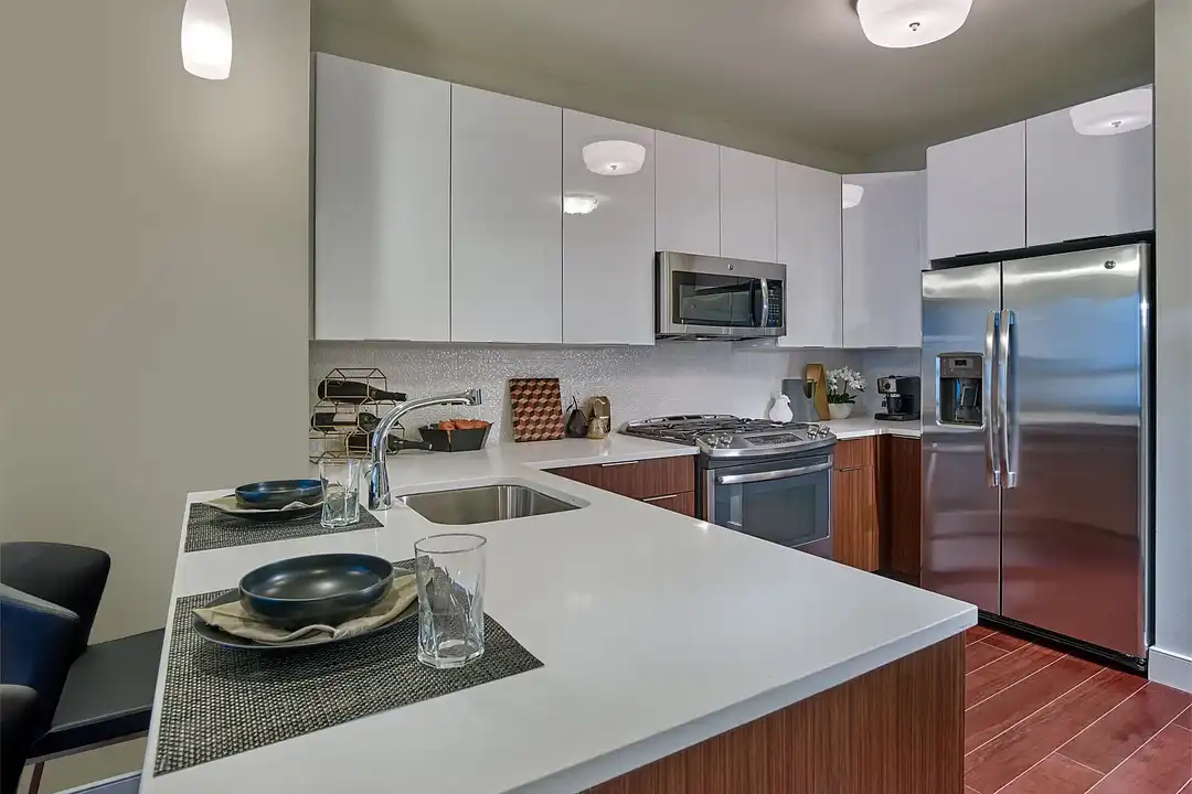 Apartment in Hoboken - View 2
