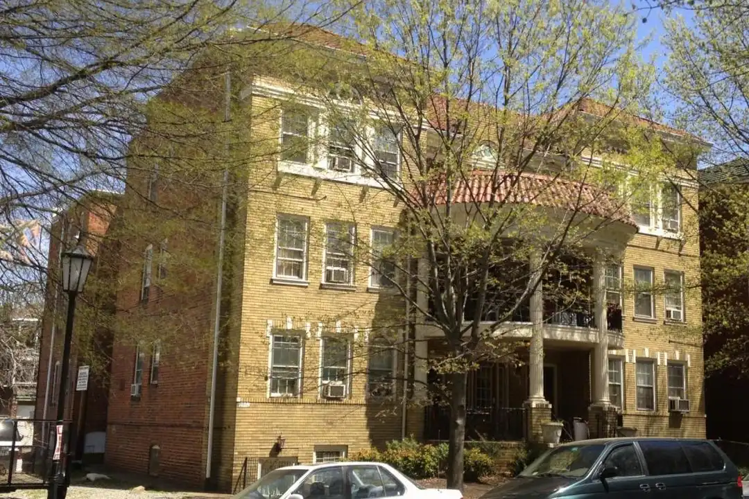 2816 Monument Ave unit 5 – photo 1